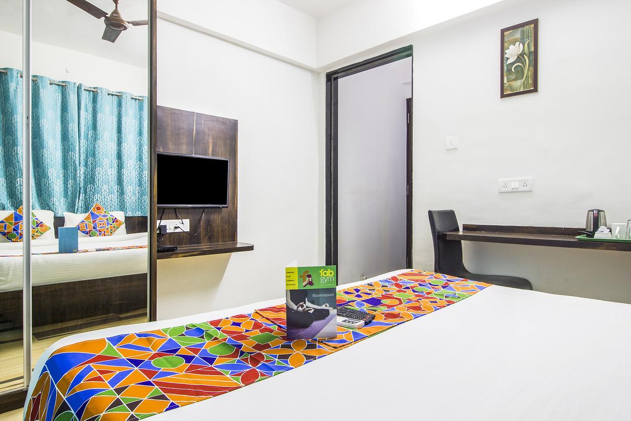 Fabhotel Pruthamesh Pride Nashik Exterior photo